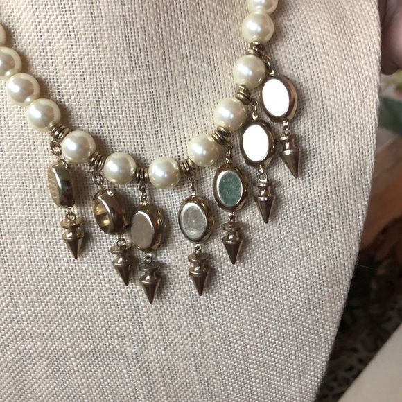 Glamour Costume Designer Necklace - Picture 8 of 8